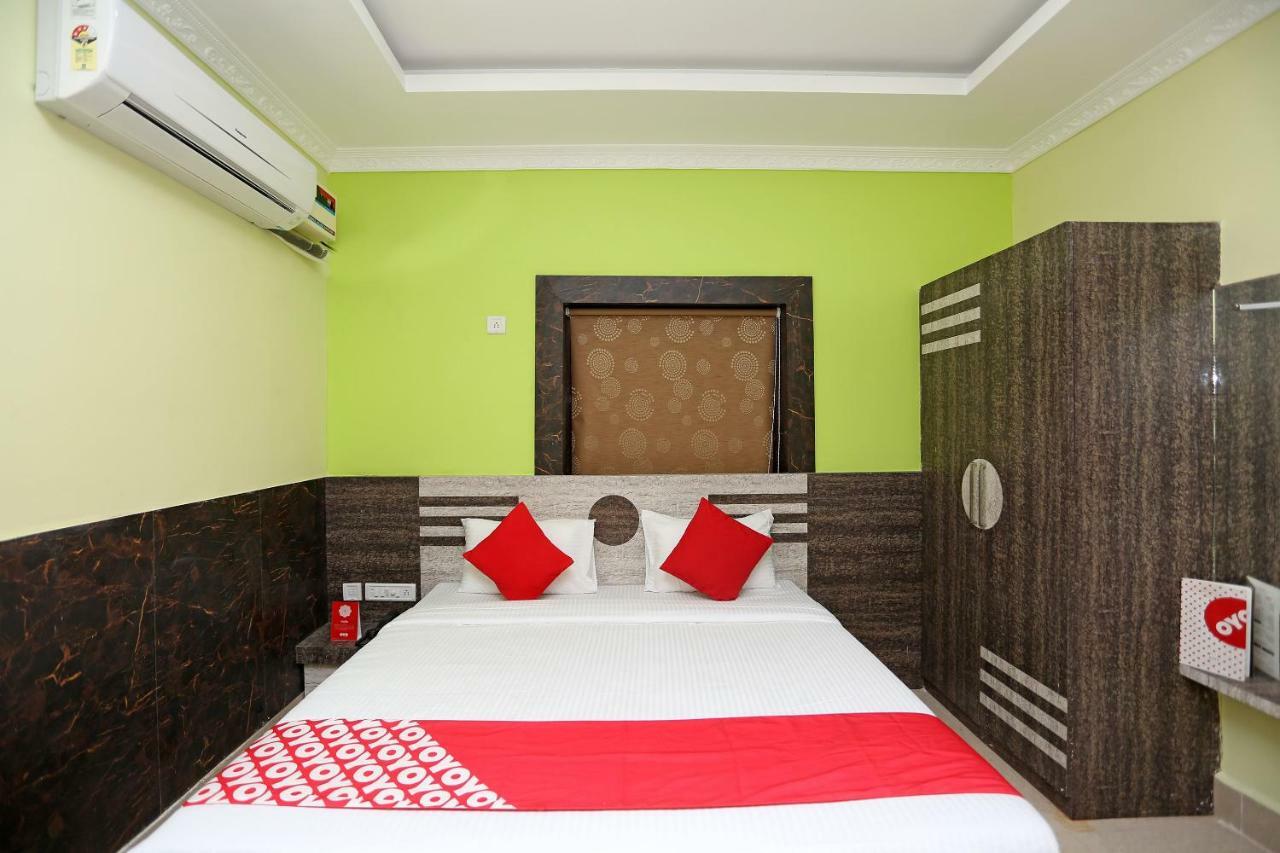 Oyo 24317 Aditya Guest House 3 Bhubaneswar Exterior photo